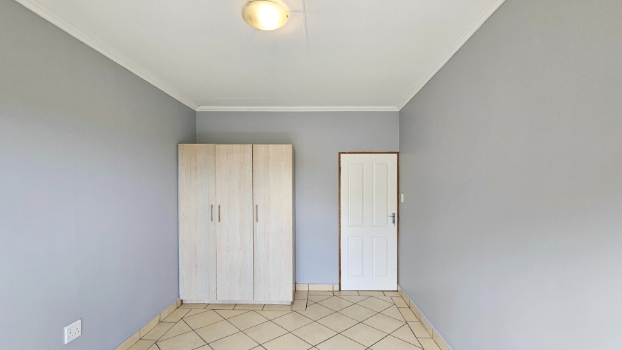 3 Bedroom Property for Sale in Langenhovenpark Free State
